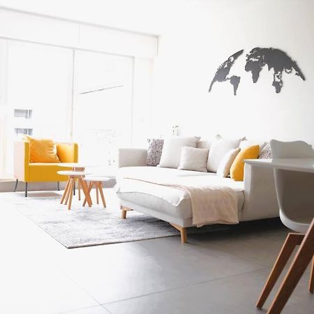 Charming Modern 2 Bedroom Apartment Alzingen Bagian luar foto